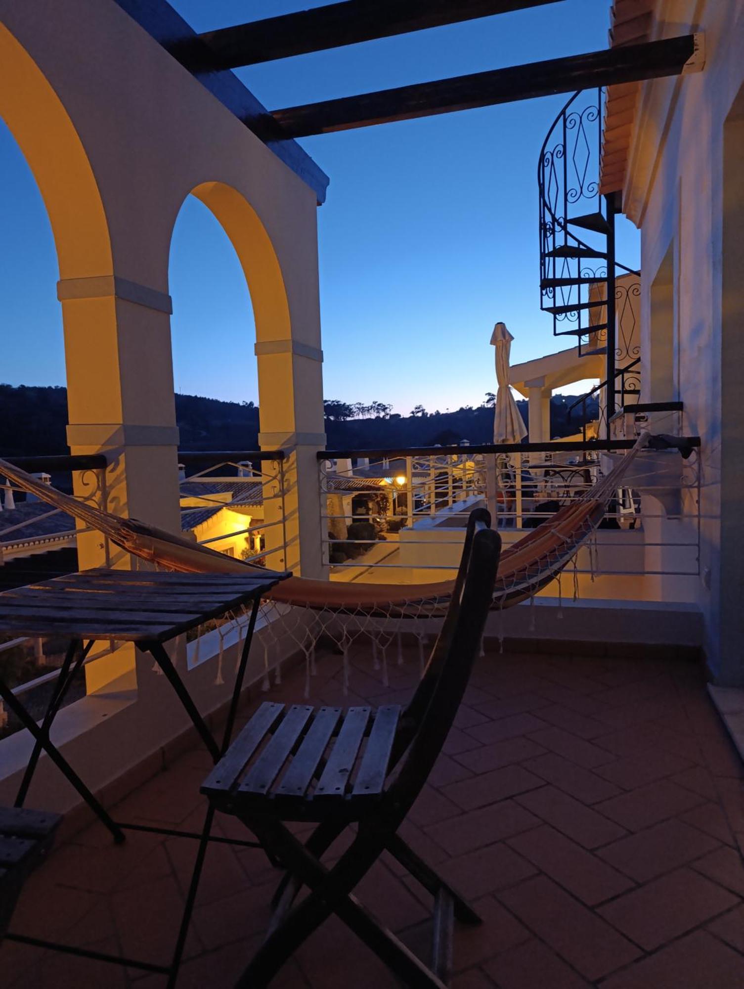 Komfortables Town House In Traumhafter Lage Budens Exteriör bild